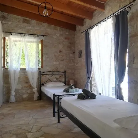 Casa Leoni Vakantiehuis Lákka