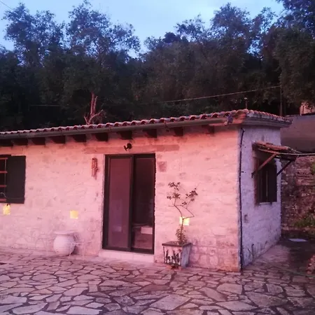 Vakantiehuis Casa Leoni Lákka